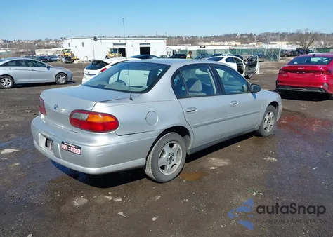 2004 Chevrolet Classic z USA, uszkodzony, nr VIN 1G1ND52F94M705640